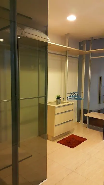 Eve Suite Petaling Jaya 0*,  Malaysia
