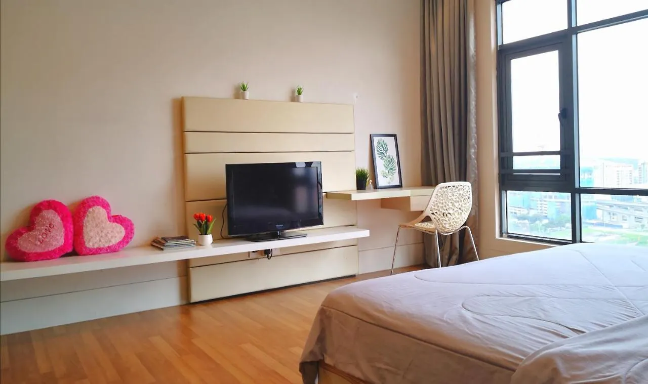 Eve Suite Petaling Jaya Apartment